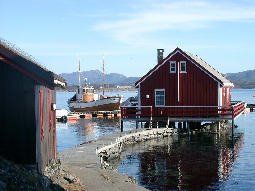 Haholmen - By Classic Norway Hotels Karvag Exterior photo